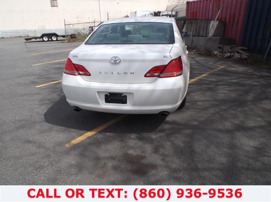 2010 Toyota Avalon 4dr Sdn XL (Natl), available for sale in Hartford, Connecticut | Lee Motors Sales Inc. Hartford, Connecticut 2010 Toyota Avalon 4dr Sdn XL (Natl), available for sale in Hartford, Connecticut | Lee Motors Sales Inc. Hartford, Connecticut