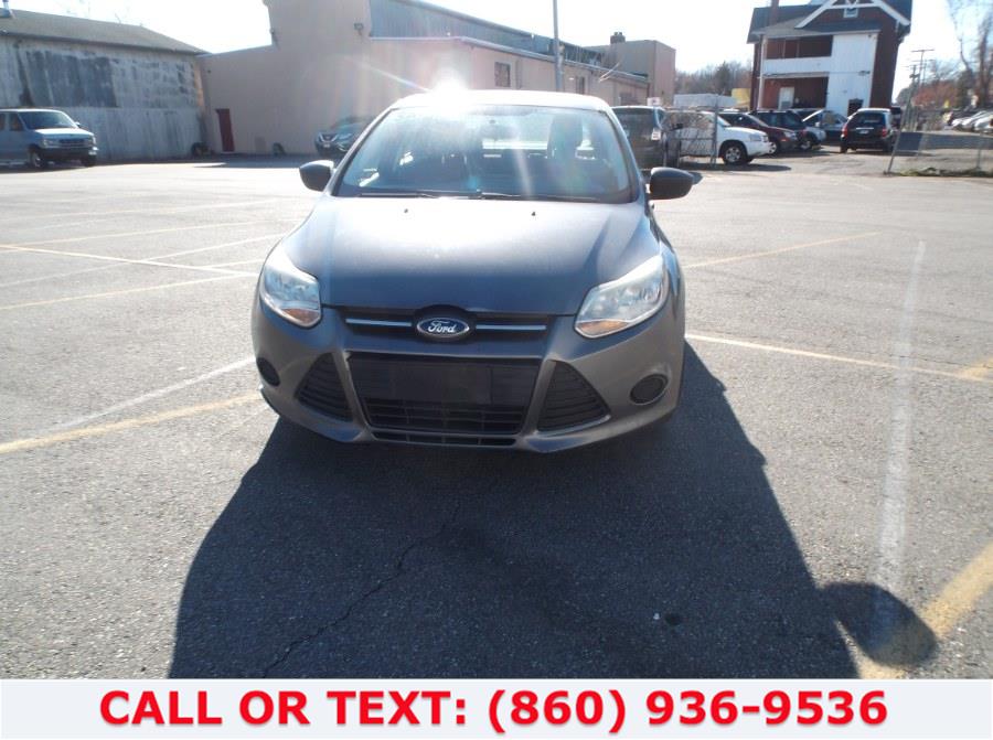 2014 Ford Focus 4dr Sdn S, available for sale in Hartford, Connecticut | Lee Motors Sales Inc. Hartford, Connecticut 2014 Ford Focus 4dr Sdn S, available for sale in Hartford, Connecticut | Lee Motors Sales Inc. Hartford, Connecticut