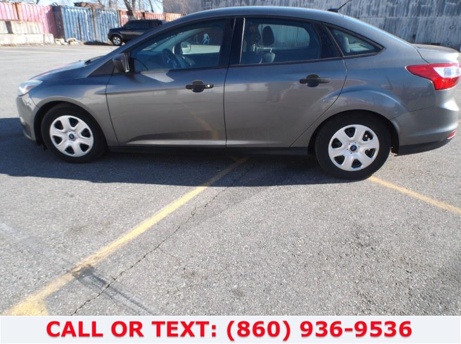 2014 Ford Focus 4dr Sdn S, available for sale in Hartford, Connecticut | Lee Motors Sales Inc. Hartford, Connecticut 2014 Ford Focus 4dr Sdn S, available for sale in Hartford, Connecticut | Lee Motors Sales Inc. Hartford, Connecticut
