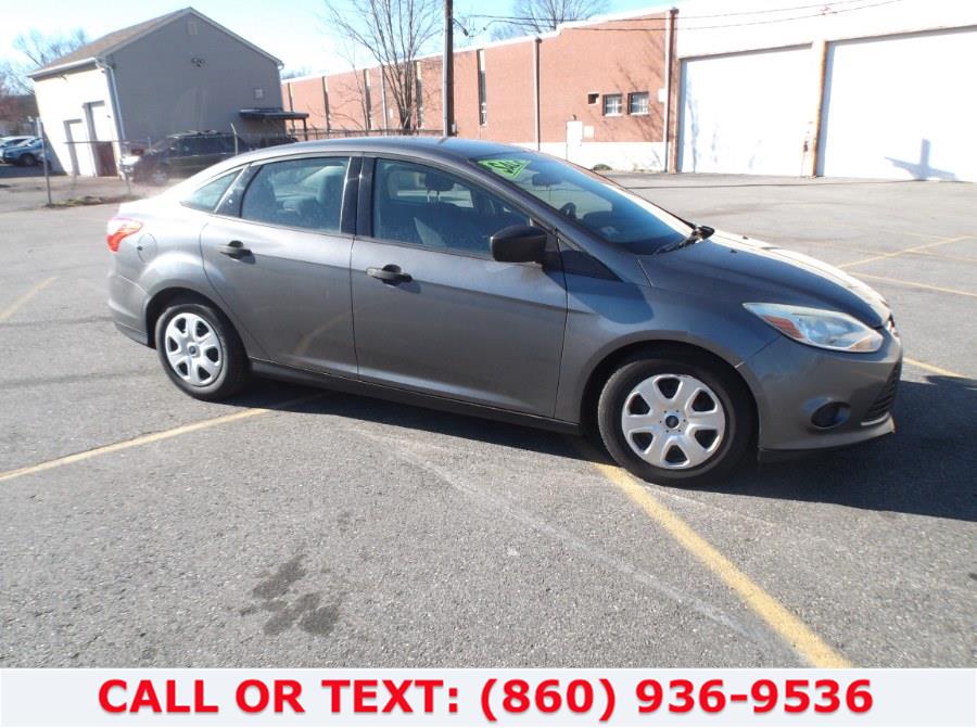 2014 Ford Focus 4dr Sdn S, available for sale in Hartford, Connecticut | Lee Motors Sales Inc. Hartford, Connecticut 2014 Ford Focus 4dr Sdn S, available for sale in Hartford, Connecticut | Lee Motors Sales Inc. Hartford, Connecticut