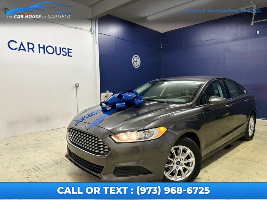 2016 Ford Fusion 4dr Sdn S FWD, available for sale in Garfield, New Jersey | Car House Of Garfield. Garfield, New Jersey