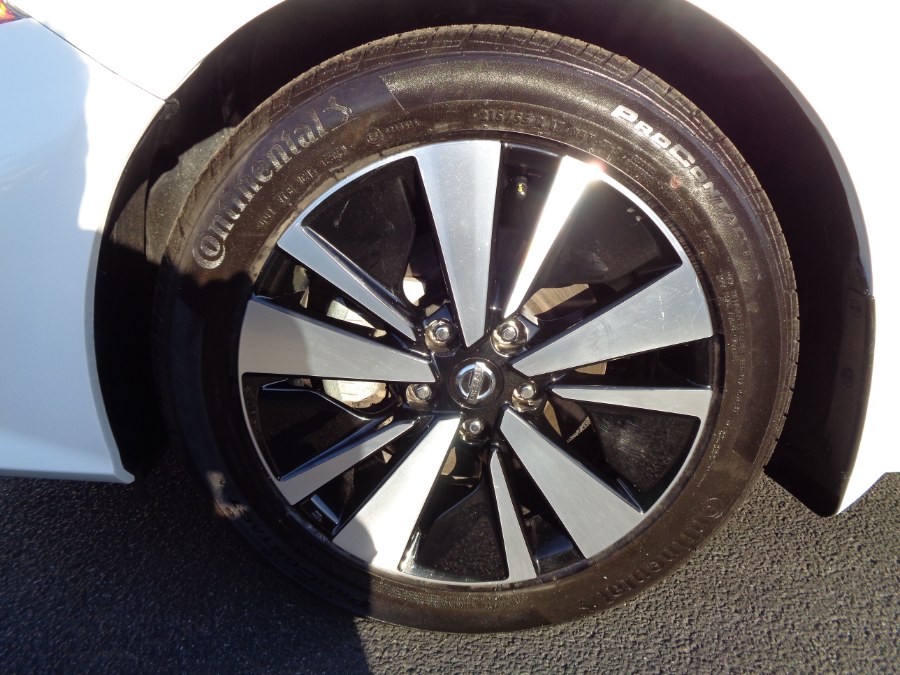 2022 Nissan Altima 2.5 SL Sedan, available for sale in Valley Stream, New York | NY Auto Traders. Valley Stream, New York 2022 Nissan Altima 2.5 SL Sedan, available for sale in Valley Stream, New York | NY Auto Traders. Valley Stream, New York