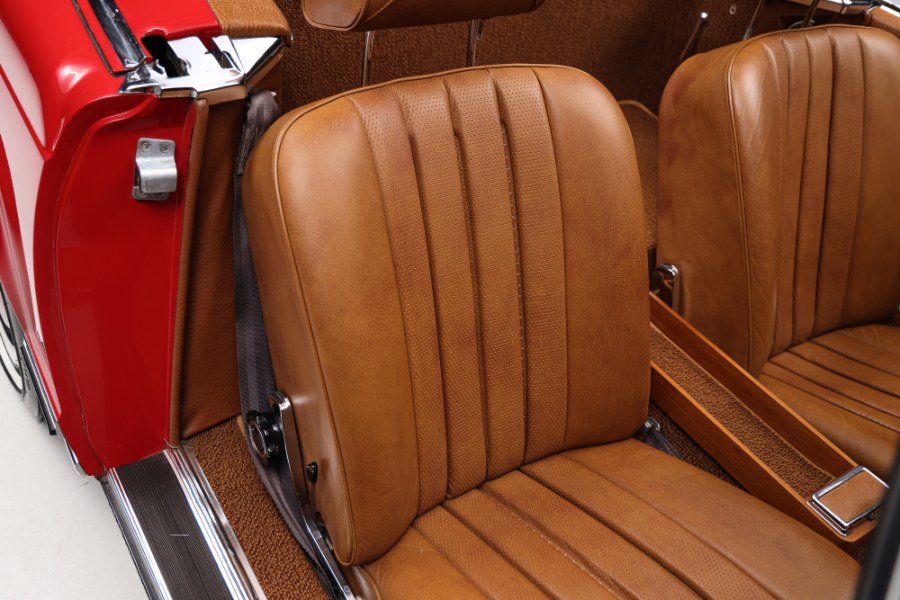 1970 Mercedes-Benz 280sl 280sl, available for sale in North Salem, New York | Meccanic Shop North Inc. North Salem, New York 1970 Mercedes-Benz 280sl 280sl, available for sale in North Salem, New York | Meccanic Shop North Inc. North Salem, New York