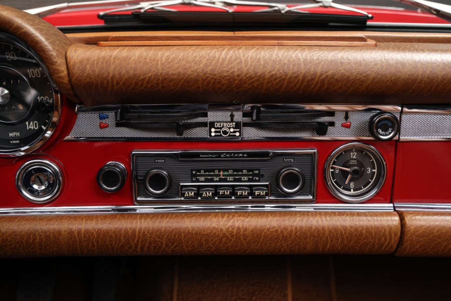 1970 Mercedes-Benz 280sl 280sl, available for sale in North Salem, New York | Meccanic Shop North Inc. North Salem, New York 1970 Mercedes-Benz 280sl 280sl, available for sale in North Salem, New York | Meccanic Shop North Inc. North Salem, New York