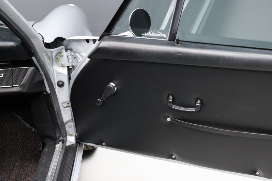 1970 Porsche 911 T, available for sale in North Salem, New York | Meccanic Shop North Inc. North Salem, New York 1970 Porsche 911 T, available for sale in North Salem, New York | Meccanic Shop North Inc. North Salem, New York