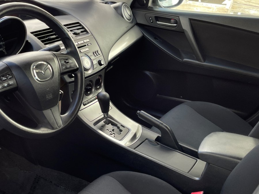 2011 Mazda Mazda3 4dr Sdn Auto i Touring, available for sale in Corona, California | Green Light Auto. Corona, California 2011 Mazda Mazda3 4dr Sdn Auto i Touring, available for sale in Corona, California | Green Light Auto. Corona, California