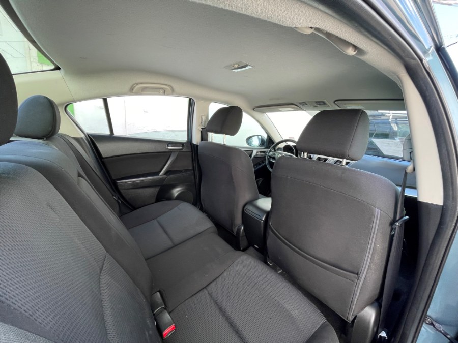 2011 Mazda Mazda3 4dr Sdn Auto i Touring, available for sale in Corona, California | Green Light Auto. Corona, California 2011 Mazda Mazda3 4dr Sdn Auto i Touring, available for sale in Corona, California | Green Light Auto. Corona, California