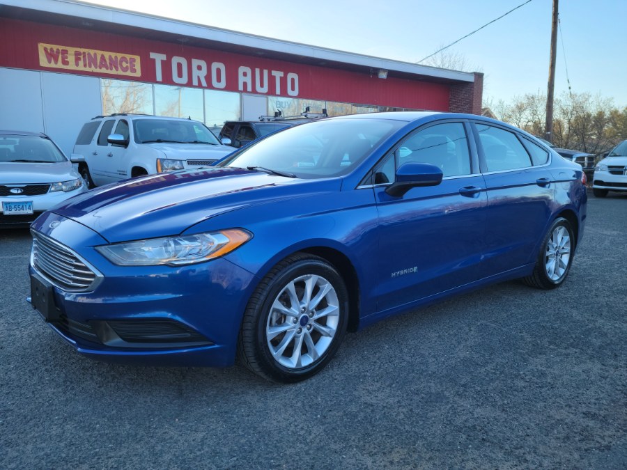 2017 Ford Fusion Hybrid SE FWD, available for sale in East Windsor, Connecticut | Toro Auto. East Windsor, Connecticut 2017 Ford Fusion Hybrid SE FWD, available for sale in East Windsor, Connecticut | Toro Auto. East Windsor, Connecticut