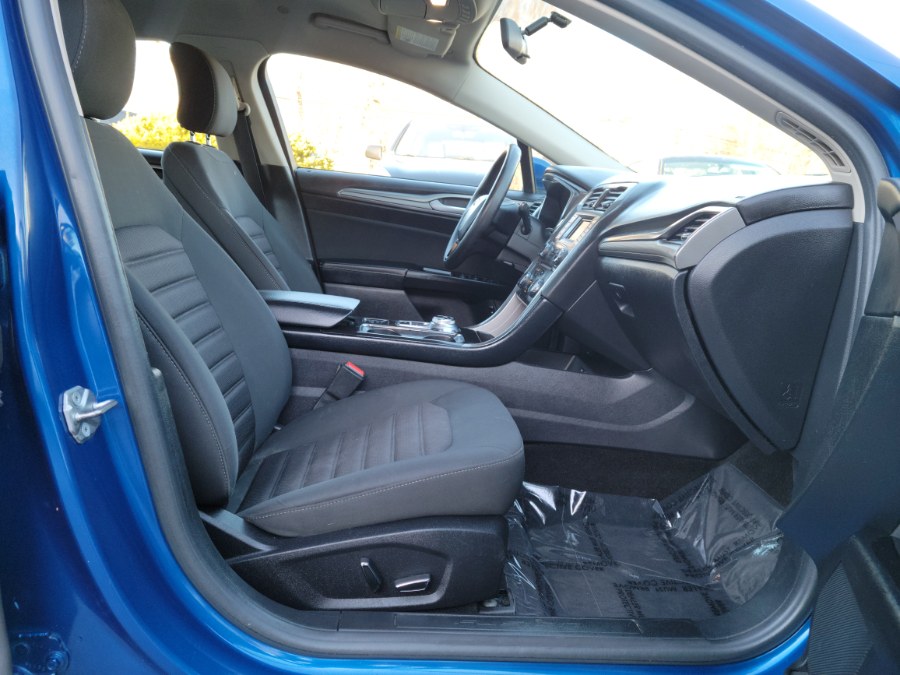 2017 Ford Fusion Hybrid SE FWD, available for sale in East Windsor, Connecticut | Toro Auto. East Windsor, Connecticut 2017 Ford Fusion Hybrid SE FWD, available for sale in East Windsor, Connecticut | Toro Auto. East Windsor, Connecticut
