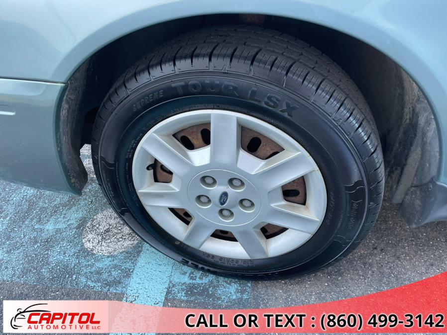 2005 Ford Taurus 4dr Sdn SE, available for sale in Manchester, Connecticut | Capitol Automotive 2 LLC. Manchester, Connecticut 2005 Ford Taurus 4dr Sdn SE, available for sale in Manchester, Connecticut | Capitol Automotive 2 LLC. Manchester, Connecticut