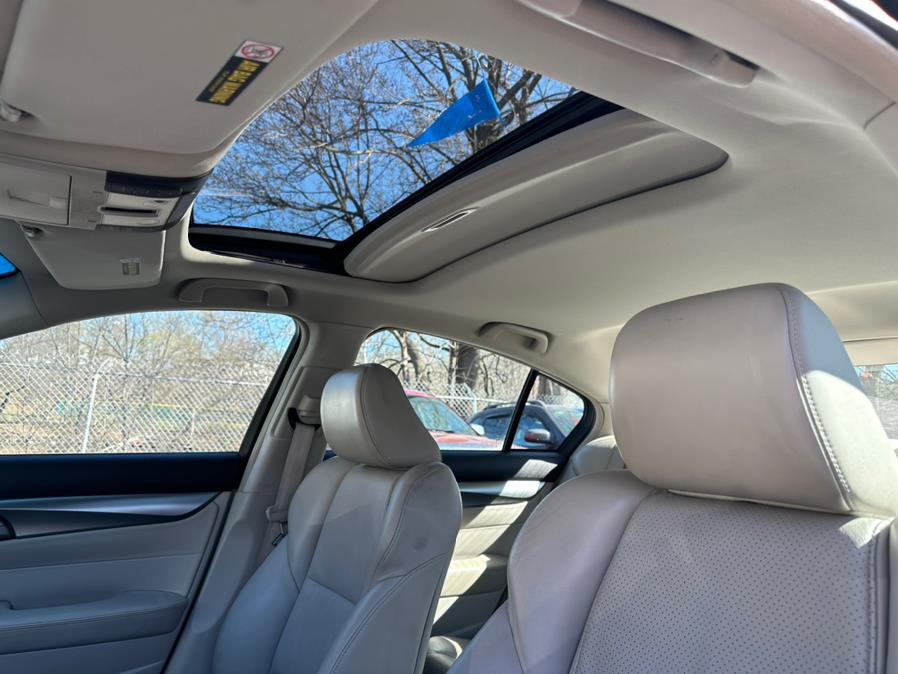 2010 Acura TL Tech Pkg 4dr Sdn 2WD Tech, available for sale in Paterson, New Jersey | Xcell Motors LLC. Paterson, New Jersey 2010 Acura TL Tech Pkg 4dr Sdn 2WD Tech, available for sale in Paterson, New Jersey | Xcell Motors LLC. Paterson, New Jersey