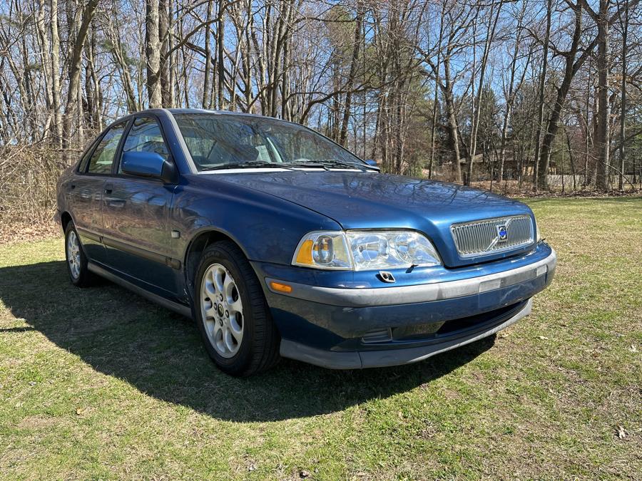 Used 2000 Volvo S40 in Plainville, Connecticut | Choice Group LLC Choice Motor Car. Plainville, Connecticut