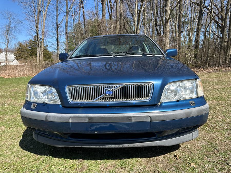 2000 Volvo S40 photo