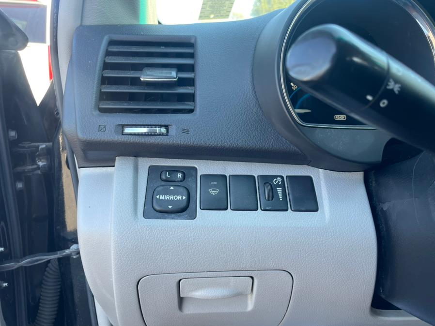 2009 Toyota Highlander Hybrid CLEAN CARFAX. Low Miles!!!, available for sale in Elmont, New York | Sunrise of Elmont. Elmont, New York 2009 Toyota Highlander Hybrid CLEAN CARFAX. Low Miles!!!, available for sale in Elmont, New York | Sunrise of Elmont. Elmont, New York