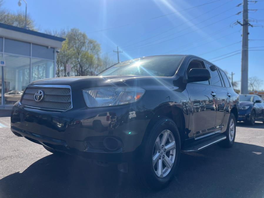 2009 Toyota Highlander Hybrid CLEAN CARFAX. Low Miles!!!, available for sale in Elmont, New York | Sunrise of Elmont. Elmont, New York 2009 Toyota Highlander Hybrid CLEAN CARFAX. Low Miles!!!, available for sale in Elmont, New York | Sunrise of Elmont. Elmont, New York