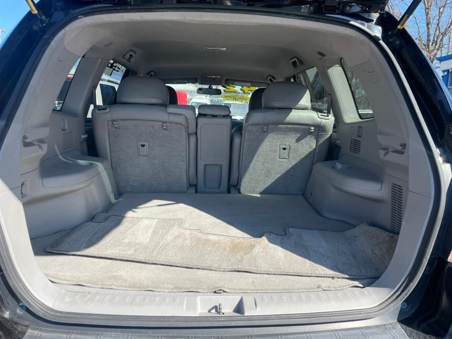 2009 Toyota Highlander Hybrid CLEAN CARFAX. Low Miles!!!, available for sale in Elmont, New York | Sunrise of Elmont. Elmont, New York 2009 Toyota Highlander Hybrid CLEAN CARFAX. Low Miles!!!, available for sale in Elmont, New York | Sunrise of Elmont. Elmont, New York