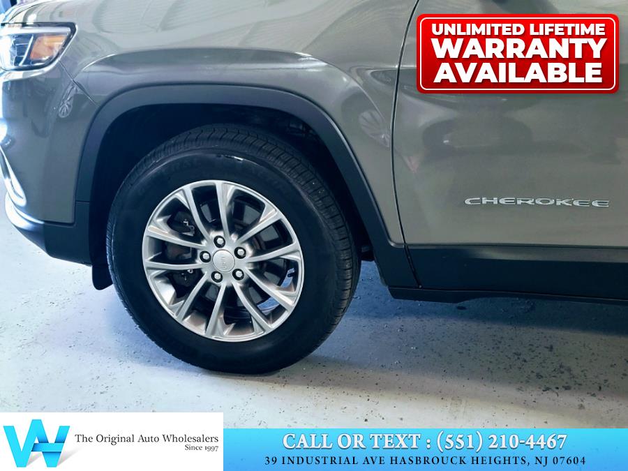 2019 Jeep Cherokee Latitude Plus 4x4, available for sale in Hasbrouck Heights, New Jersey | AW Auto & Truck Wholesalers, Inc. Hasbrouck Heights, New Jersey 2019 Jeep Cherokee Latitude Plus 4x4, available for sale in Hasbrouck Heights, New Jersey | AW Auto & Truck Wholesalers, Inc. Hasbrouck Heights, New Jersey