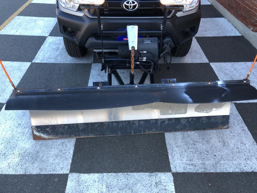 2012 Toyota Tacoma w/PLOW 4WD Access Cab V6 AT, available for sale in Waterbury, Connecticut | National Auto Brokers, Inc.. Waterbury, Connecticut 2012 Toyota Tacoma w/PLOW 4WD Access Cab V6 AT, available for sale in Waterbury, Connecticut | National Auto Brokers, Inc.. Waterbury, Connecticut
