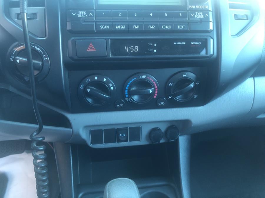 2012 Toyota Tacoma w/PLOW 4WD Access Cab V6 AT, available for sale in Waterbury, Connecticut | National Auto Brokers, Inc.. Waterbury, Connecticut 2012 Toyota Tacoma w/PLOW 4WD Access Cab V6 AT, available for sale in Waterbury, Connecticut | National Auto Brokers, Inc.. Waterbury, Connecticut