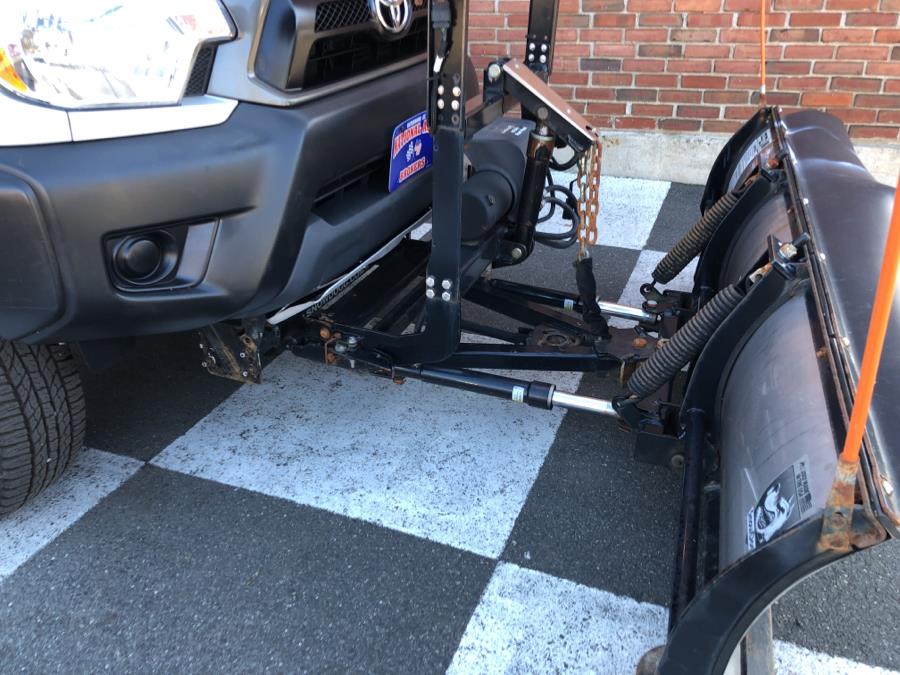 2012 Toyota Tacoma w/PLOW 4WD Access Cab V6 AT, available for sale in Waterbury, Connecticut | National Auto Brokers, Inc.. Waterbury, Connecticut 2012 Toyota Tacoma w/PLOW 4WD Access Cab V6 AT, available for sale in Waterbury, Connecticut | National Auto Brokers, Inc.. Waterbury, Connecticut