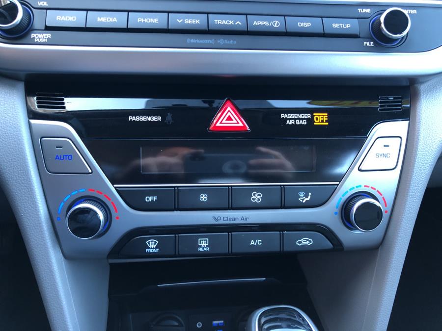 2017 Hyundai Elantra SE 2.0L Auto PZEV *Ltd, available for sale in Waterbury, Connecticut | National Auto Brokers, Inc.. Waterbury, Connecticut 2017 Hyundai Elantra SE 2.0L Auto PZEV *Ltd, available for sale in Waterbury, Connecticut | National Auto Brokers, Inc.. Waterbury, Connecticut