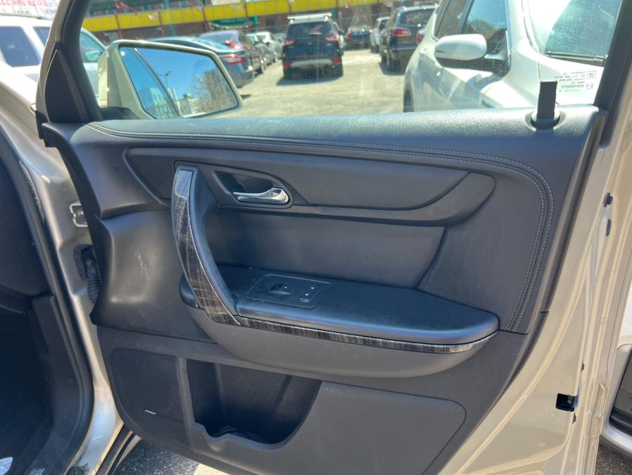 2013 GMC Acadia FWD 4dr SLT w/SLT-1, available for sale in Brooklyn, New York | Atlantic Used Car Sales. Brooklyn, New York 2013 GMC Acadia FWD 4dr SLT w/SLT-1, available for sale in Brooklyn, New York | Atlantic Used Car Sales. Brooklyn, New York