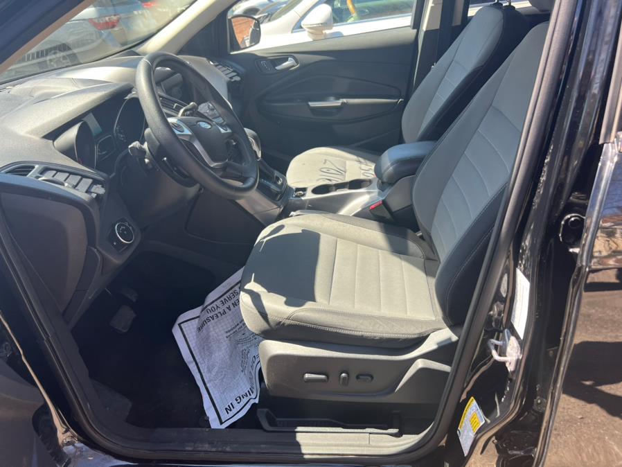 2016 Ford Escape 4WD 4dr SE, available for sale in Brooklyn, New York | Atlantic Used Car Sales. Brooklyn, New York 2016 Ford Escape 4WD 4dr SE, available for sale in Brooklyn, New York | Atlantic Used Car Sales. Brooklyn, New York