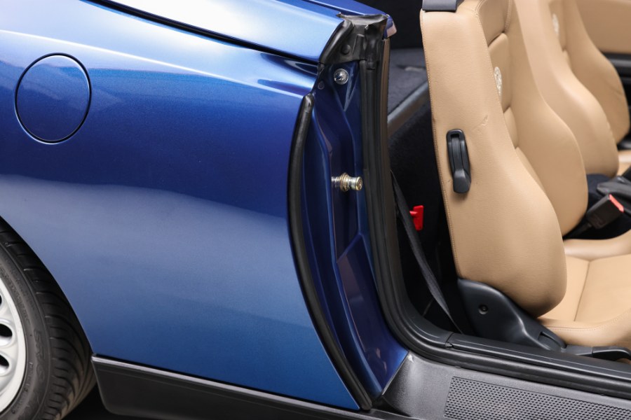 1996 Alfa Romeo Spider 16v, available for sale in North Salem, New York | Meccanic Shop North Inc. North Salem, New York 1996 Alfa Romeo Spider 16v, available for sale in North Salem, New York | Meccanic Shop North Inc. North Salem, New York