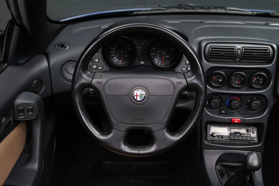 1996 Alfa Romeo Spider 16v, available for sale in North Salem, New York | Meccanic Shop North Inc. North Salem, New York 1996 Alfa Romeo Spider 16v, available for sale in North Salem, New York | Meccanic Shop North Inc. North Salem, New York