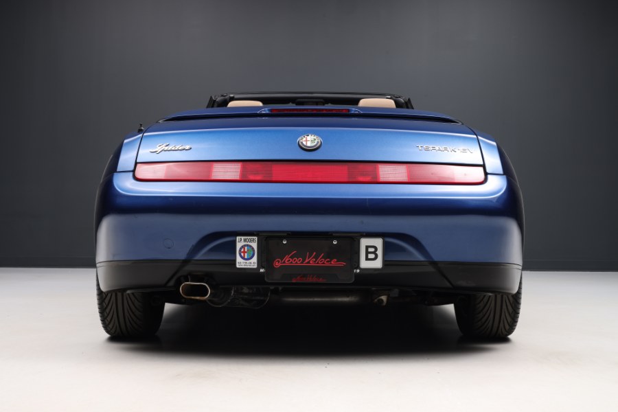1996 Alfa Romeo Spider 16v, available for sale in North Salem, New York | Meccanic Shop North Inc. North Salem, New York 1996 Alfa Romeo Spider 16v, available for sale in North Salem, New York | Meccanic Shop North Inc. North Salem, New York