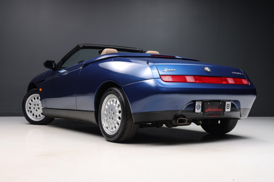 1996 Alfa Romeo Spider 16v, available for sale in North Salem, New York | Meccanic Shop North Inc. North Salem, New York 1996 Alfa Romeo Spider 16v, available for sale in North Salem, New York | Meccanic Shop North Inc. North Salem, New York