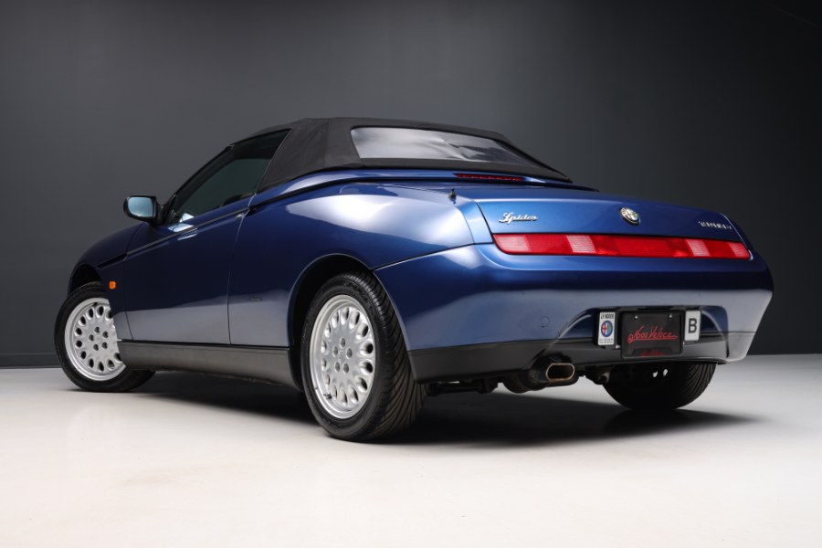 1996 Alfa Romeo Spider 16v, available for sale in North Salem, New York | Meccanic Shop North Inc. North Salem, New York 1996 Alfa Romeo Spider 16v, available for sale in North Salem, New York | Meccanic Shop North Inc. North Salem, New York