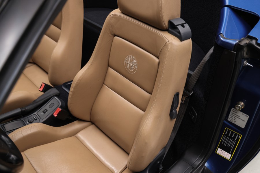 1996 Alfa Romeo Spider 16v, available for sale in North Salem, New York | Meccanic Shop North Inc. North Salem, New York 1996 Alfa Romeo Spider 16v, available for sale in North Salem, New York | Meccanic Shop North Inc. North Salem, New York