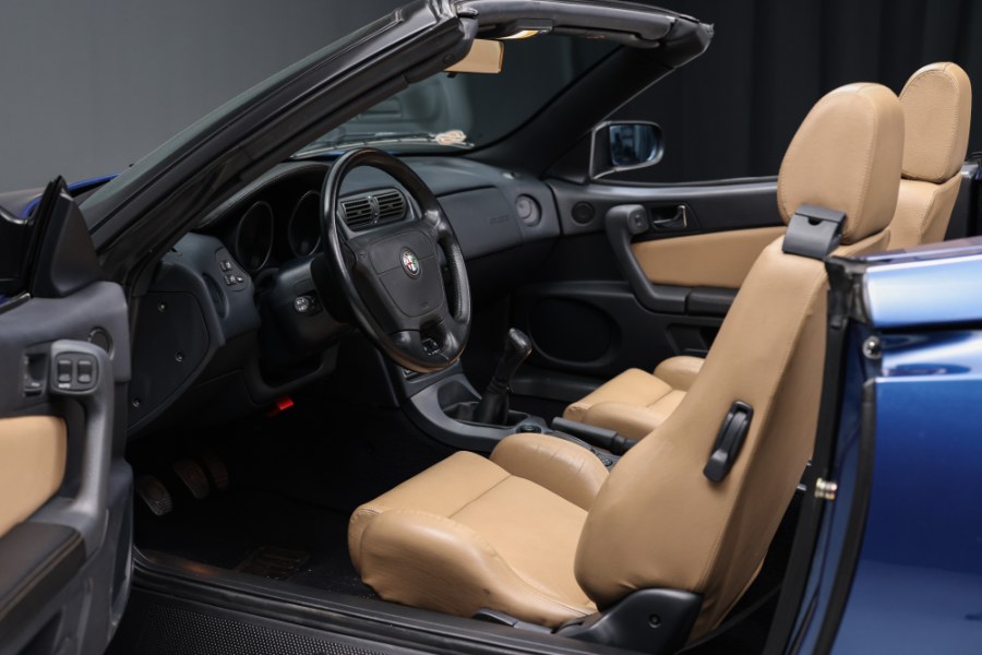 1996 Alfa Romeo Spider 16v, available for sale in North Salem, New York | Meccanic Shop North Inc. North Salem, New York 1996 Alfa Romeo Spider 16v, available for sale in North Salem, New York | Meccanic Shop North Inc. North Salem, New York