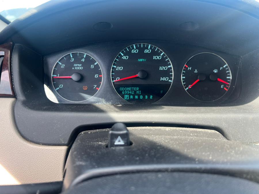 2010 Honda Civic Sdn 4dr Auto DX-VP, available for sale in Raynham, Massachusetts | J & A Auto Center. Raynham, Massachusetts 2010 Honda Civic Sdn 4dr Auto DX-VP, available for sale in Raynham, Massachusetts | J & A Auto Center. Raynham, Massachusetts
