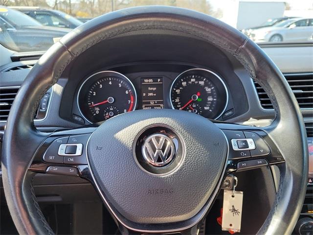 2017 Volkswagen Passat 1.8T R-Line, available for sale in Stratford, Connecticut | Wiz Leasing Inc. Stratford, Connecticut 2017 Volkswagen Passat 1.8T R-Line, available for sale in Stratford, Connecticut | Wiz Leasing Inc. Stratford, Connecticut