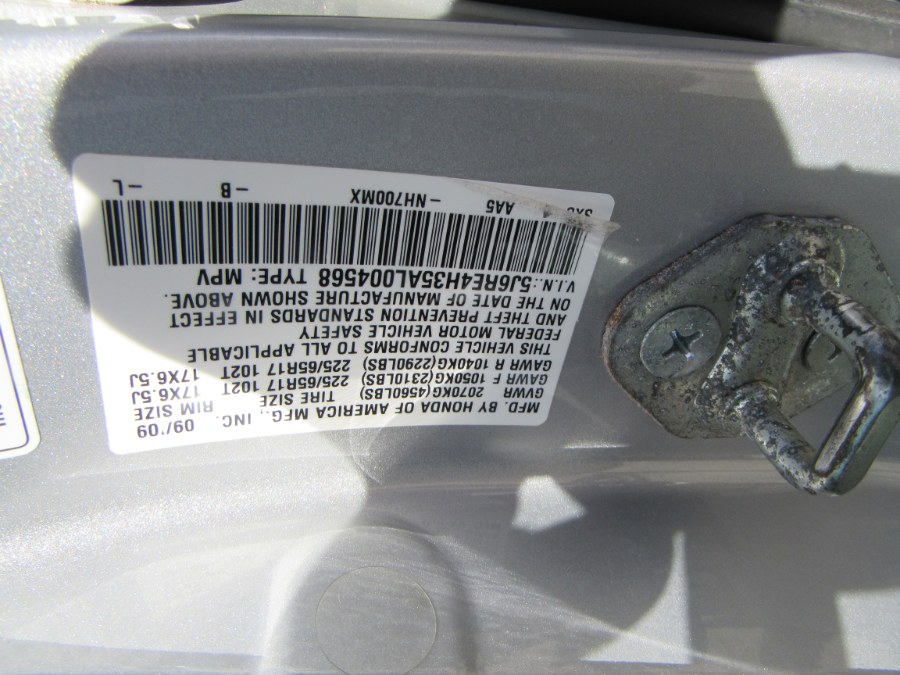 2014 Toyota Camry Hybrid XLE, available for sale in Worcester, Massachusetts | Hilario's Auto Sales Inc.. Worcester, Massachusetts 2014 Toyota Camry Hybrid XLE, available for sale in Worcester, Massachusetts | Hilario's Auto Sales Inc.. Worcester, Massachusetts