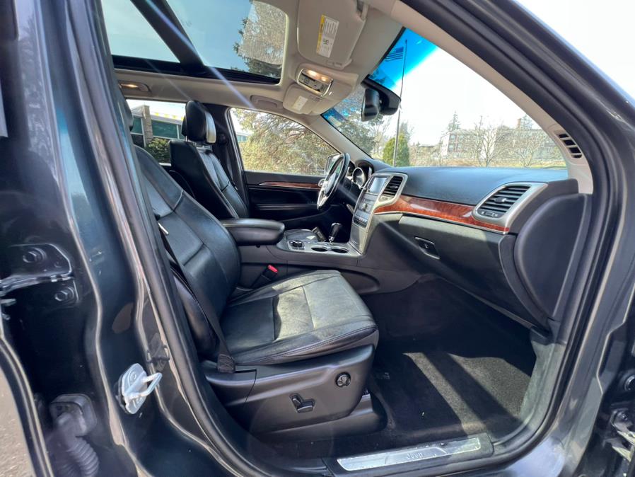 2011 Jeep Grand Cherokee 4WD 4dr Limited, available for sale in Waterbury, Connecticut | Platinum Auto Care. Waterbury, Connecticut 2011 Jeep Grand Cherokee 4WD 4dr Limited, available for sale in Waterbury, Connecticut | Platinum Auto Care. Waterbury, Connecticut