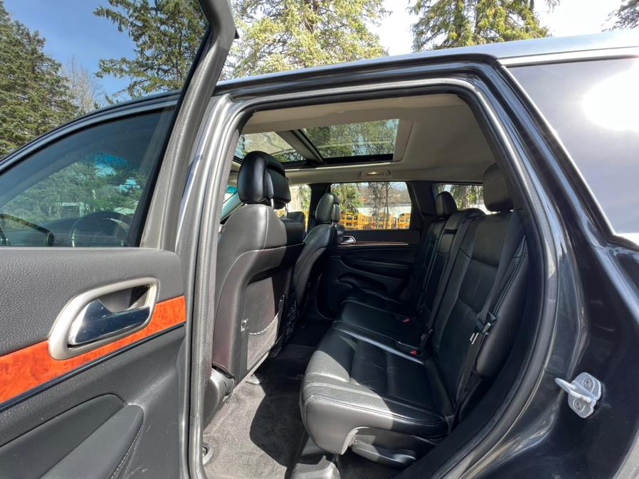 2011 Jeep Grand Cherokee 4WD 4dr Limited, available for sale in Waterbury, Connecticut | Platinum Auto Care. Waterbury, Connecticut 2011 Jeep Grand Cherokee 4WD 4dr Limited, available for sale in Waterbury, Connecticut | Platinum Auto Care. Waterbury, Connecticut