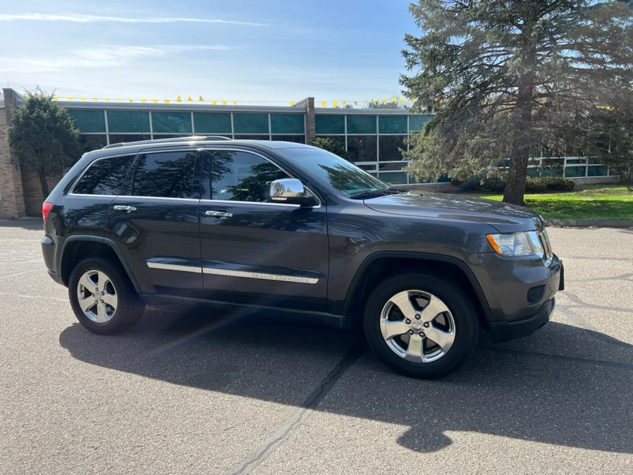 2011 Jeep Grand Cherokee 4WD 4dr Limited, available for sale in Waterbury, Connecticut | Platinum Auto Care. Waterbury, Connecticut 2011 Jeep Grand Cherokee 4WD 4dr Limited, available for sale in Waterbury, Connecticut | Platinum Auto Care. Waterbury, Connecticut