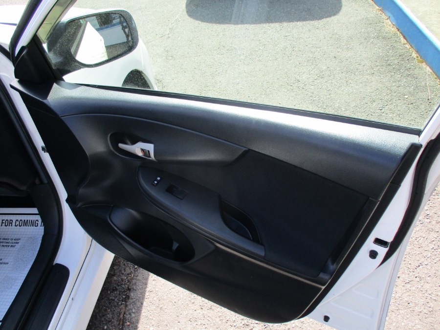 2009 Toyota Corolla s, available for sale in Meriden, Connecticut | Cos Central Auto. Meriden, Connecticut 2009 Toyota Corolla s, available for sale in Meriden, Connecticut | Cos Central Auto. Meriden, Connecticut