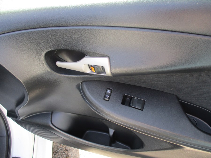 2009 Toyota Corolla s, available for sale in Meriden, Connecticut | Cos Central Auto. Meriden, Connecticut 2009 Toyota Corolla s, available for sale in Meriden, Connecticut | Cos Central Auto. Meriden, Connecticut