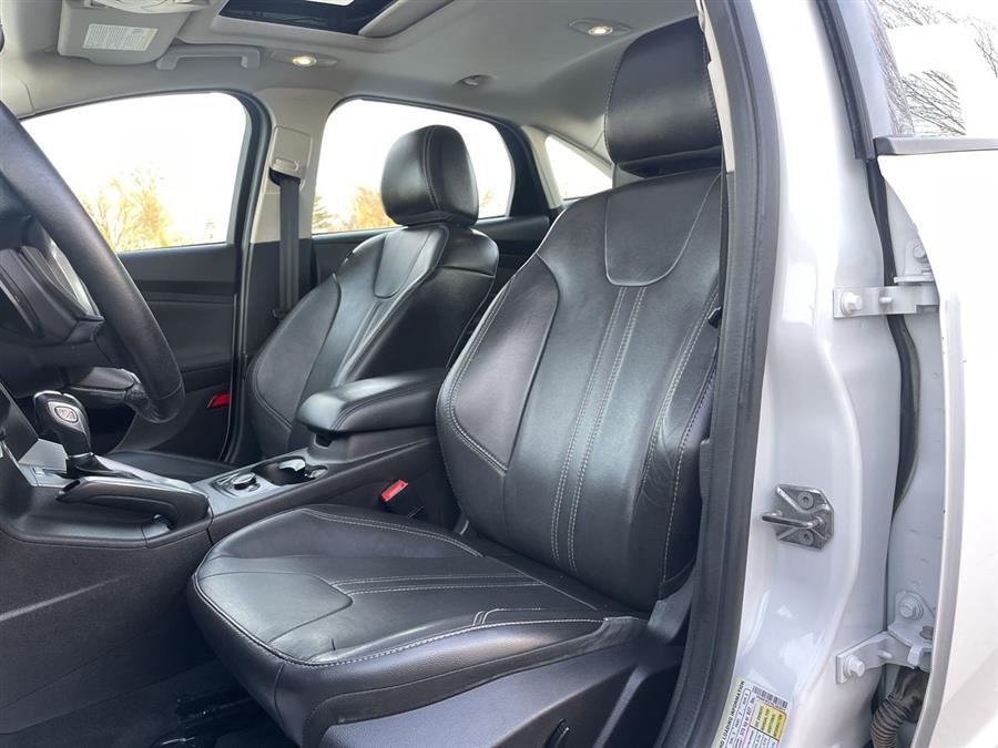 2013 Ford Focus 4dr Sdn SE, available for sale in Elida, Ohio | Josh's All Under Ten LLC. Elida, Ohio 2013 Ford Focus 4dr Sdn SE, available for sale in Elida, Ohio | Josh's All Under Ten LLC. Elida, Ohio