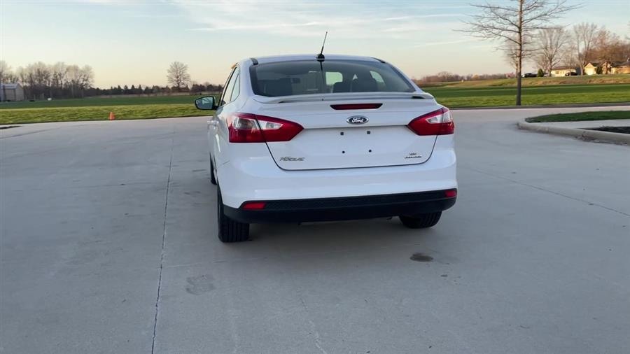 2013 Ford Focus 4dr Sdn SE, available for sale in Elida, Ohio | Josh's All Under Ten LLC. Elida, Ohio 2013 Ford Focus 4dr Sdn SE, available for sale in Elida, Ohio | Josh's All Under Ten LLC. Elida, Ohio