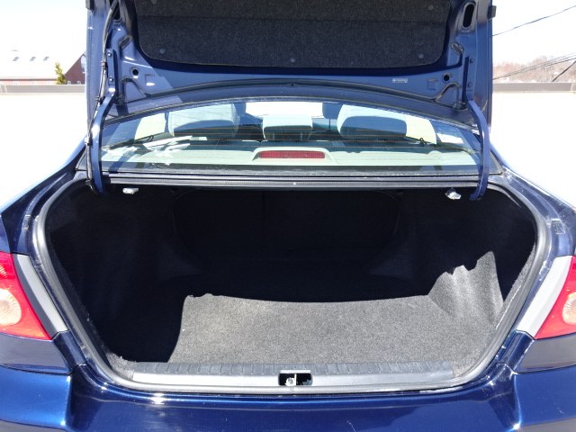2006 Toyota Corolla LE, available for sale in Newton, Massachusetts | Motorcars of Boston. Newton, Massachusetts 2006 Toyota Corolla LE, available for sale in Newton, Massachusetts | Motorcars of Boston. Newton, Massachusetts