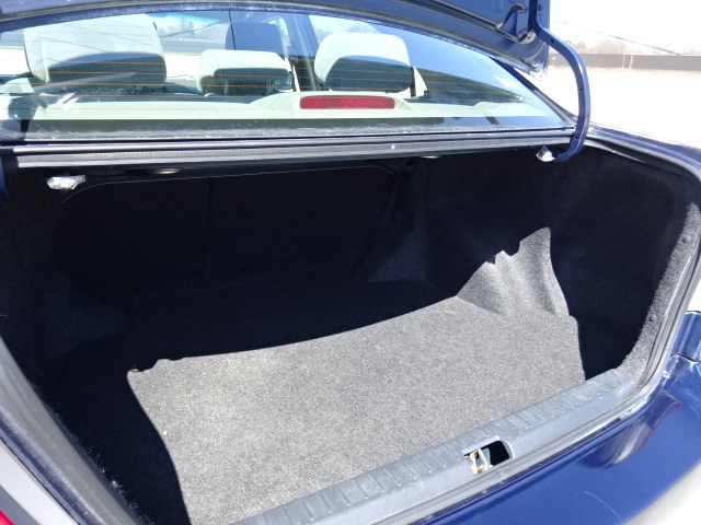 2006 Toyota Corolla LE, available for sale in Newton, Massachusetts | Motorcars of Boston. Newton, Massachusetts 2006 Toyota Corolla LE, available for sale in Newton, Massachusetts | Motorcars of Boston. Newton, Massachusetts