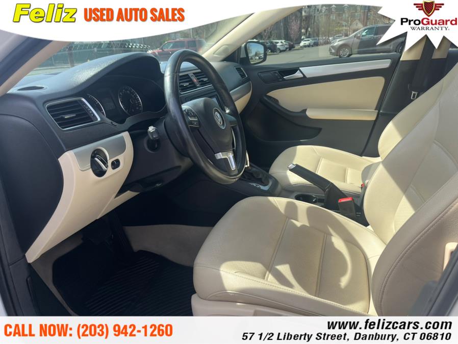 2014 Volkswagen Jetta Sedan 4dr Auto SE PZEV, available for sale in Danbury, Connecticut | Feliz Used Auto Sales. Danbury, Connecticut 2014 Volkswagen Jetta Sedan 4dr Auto SE PZEV, available for sale in Danbury, Connecticut | Feliz Used Auto Sales. Danbury, Connecticut