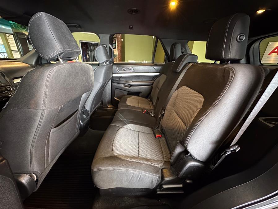 2016 Ford Explorer 4WD 4dr XLT, available for sale in West Hartford, Connecticut | AutoMax. West Hartford, Connecticut 2016 Ford Explorer 4WD 4dr XLT, available for sale in West Hartford, Connecticut | AutoMax. West Hartford, Connecticut