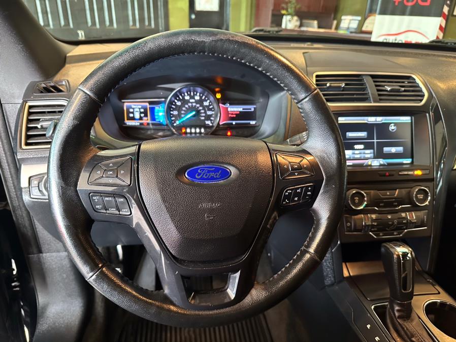 2016 Ford Explorer 4WD 4dr XLT, available for sale in West Hartford, Connecticut | AutoMax. West Hartford, Connecticut 2016 Ford Explorer 4WD 4dr XLT, available for sale in West Hartford, Connecticut | AutoMax. West Hartford, Connecticut