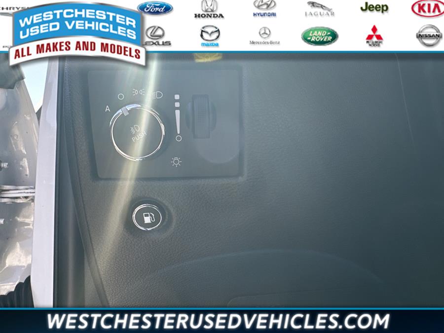 2020 Jeep Grand Cherokee Limited, available for sale in White Plains, New York | Westchester Used Vehicles. White Plains, New York 2020 Jeep Grand Cherokee Limited, available for sale in White Plains, New York | Westchester Used Vehicles. White Plains, New York